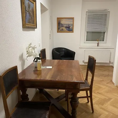 Rathausplatz Appartamento *