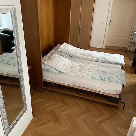 Rathausplatz Apartament *